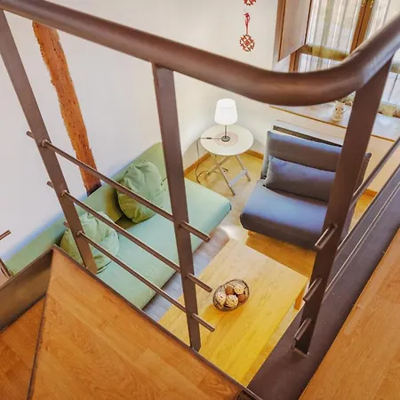 Santa Clara アパート